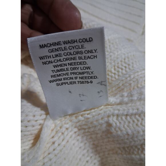 St John's Bay Chunky Womens size Medium Cable Knit Grandpa Fisherman Sweater - Picture 10 of 13